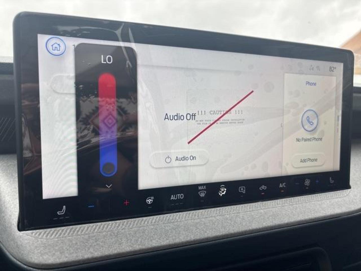 2025 Carbonized Gray Metallic /Blue Ford Maverick XLT (3FTTW8H37SR) with an 2.5L I-4 Hybrid engine, CVT transmission, located at 1105 E Mulberry, Kaufman, TX, 75142, (972) 962-2151, 32.589550, -96.300926 - Carbonized Gray Metallic 2025 Ford Maverick 4D Crew Cab XLT FWD CVT 2.5L I-4 Hybrid 2.5L I-4 Hybrid.<br><br>42/35 City/Highway MPG<br><br><br>Please call Paul Murrey Ford Inc. In Kaufman Texas A Family Dealership Since 1952 Serving the Dallas Fort Worth and East Texas areas for over 70 years. Please - Photo#25