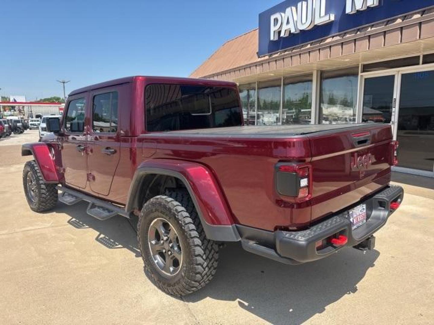 2022 Snazzberry Pearlcoat /Black Jeep Gladiator Rubicon (1C6JJTBG7NL) with an 3.6L V6 24V VVT engine, Automatic transmission, located at 1105 E Mulberry, Kaufman, TX, 75142, (972) 962-2151, 32.589550, -96.300926 - Snazzberry Pearlcoat 2022 Jeep Gladiator 4D Crew Cab Rubicon 4WD 8-Speed Automatic 3.6L V6 24V VVT<br><br><br>Recent Arrival! Odometer is 27586 miles below market average!<br><br><br>Please call Paul Murrey Ford Inc. In Kaufman Texas A Family Dealership Since 1952 Serving the Dallas Fort Worth and E - Photo#3