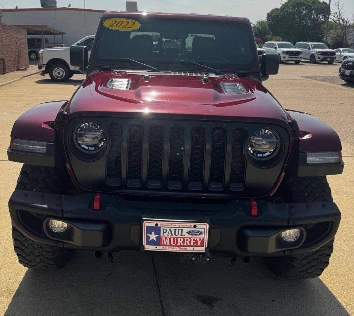 2022 Snazzberry Pearlcoat /Black Jeep Gladiator Rubicon (1C6JJTBG7NL) with an 3.6L V6 24V VVT engine, Automatic transmission, located at 1105 E Mulberry, Kaufman, TX, 75142, (972) 962-2151, 32.589550, -96.300926 - Snazzberry Pearlcoat 2022 Jeep Gladiator 4D Crew Cab Rubicon 4WD 8-Speed Automatic 3.6L V6 24V VVT Priced below KBB Fair Purchase Price!<br><br><br>Recent Arrival! Odometer is 48175 miles below market average!<br><br><br>Please call Paul Murrey Ford Inc. In Kaufman Texas A Family Dealership Since 19 - Photo#3