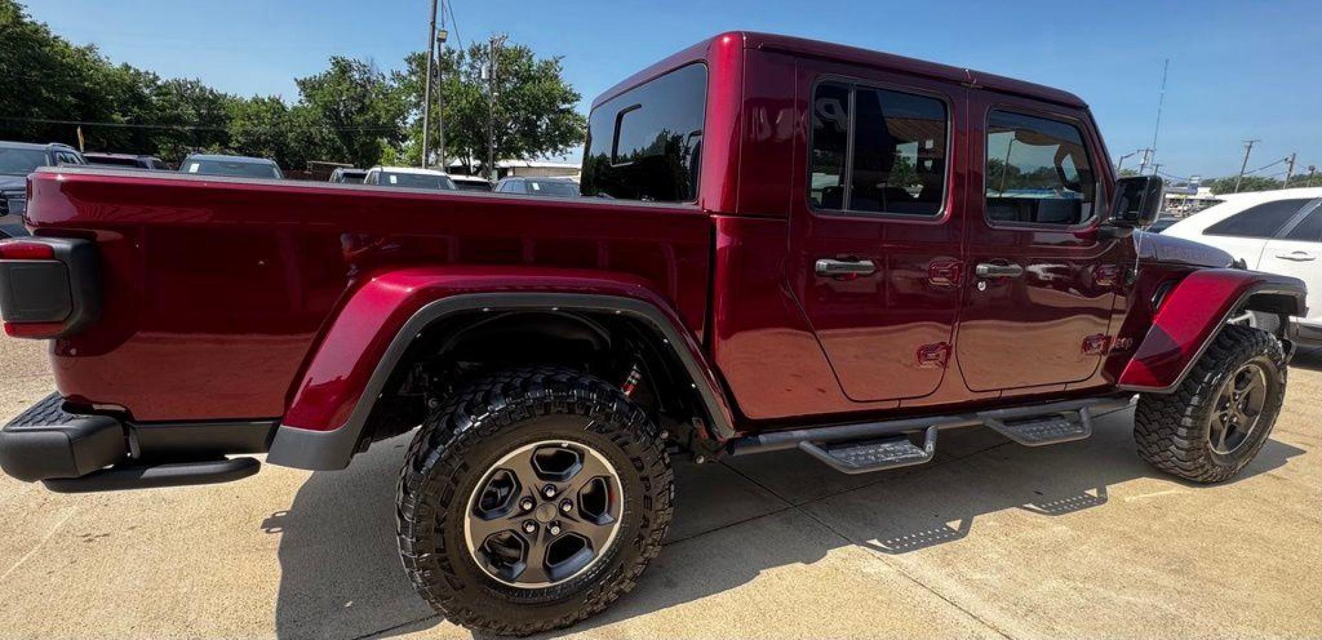 2022 Snazzberry Pearlcoat /Black Jeep Gladiator Rubicon (1C6JJTBG7NL) with an 3.6L V6 24V VVT engine, Automatic transmission, located at 1105 E Mulberry, Kaufman, TX, 75142, (972) 962-2151, 32.589550, -96.300926 - Snazzberry Pearlcoat 2022 Jeep Gladiator 4D Crew Cab Rubicon 4WD 8-Speed Automatic 3.6L V6 24V VVT Priced below KBB Fair Purchase Price!<br><br><br>Recent Arrival! Odometer is 48175 miles below market average!<br><br><br>Please call Paul Murrey Ford Inc. In Kaufman Texas A Family Dealership Since 19 - Photo#10