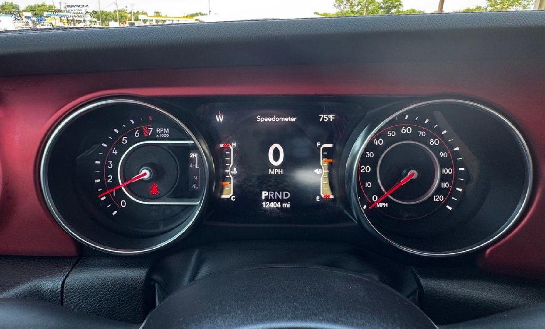 2022 Snazzberry Pearlcoat /Black Jeep Gladiator Rubicon (1C6JJTBG7NL) with an 3.6L V6 24V VVT engine, Automatic transmission, located at 1105 E Mulberry, Kaufman, TX, 75142, (972) 962-2151, 32.589550, -96.300926 - Snazzberry Pearlcoat 2022 Jeep Gladiator 4D Crew Cab Rubicon 4WD 8-Speed Automatic 3.6L V6 24V VVT Priced below KBB Fair Purchase Price!<br><br><br>Recent Arrival! Odometer is 48175 miles below market average!<br><br><br>Please call Paul Murrey Ford Inc. In Kaufman Texas A Family Dealership Since 19 - Photo#18