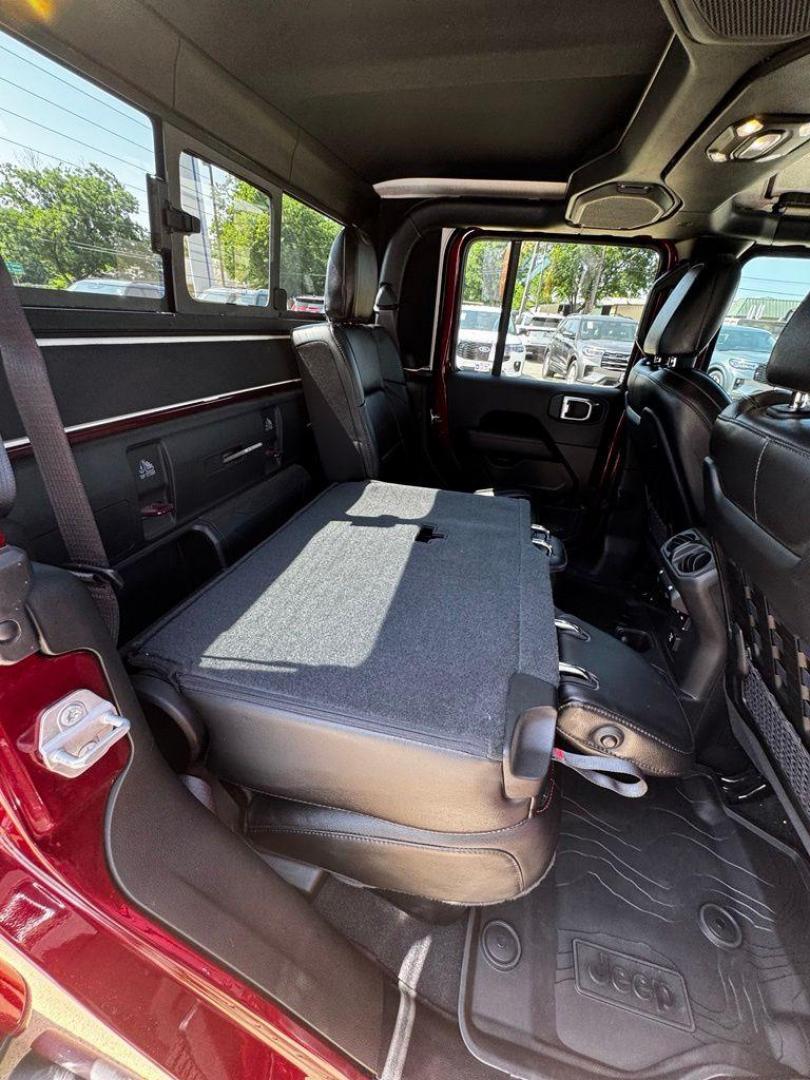 2022 Snazzberry Pearlcoat /Black Jeep Gladiator Rubicon (1C6JJTBG7NL) with an 3.6L V6 24V VVT engine, Automatic transmission, located at 1105 E Mulberry, Kaufman, TX, 75142, (972) 962-2151, 32.589550, -96.300926 - Snazzberry Pearlcoat 2022 Jeep Gladiator 4D Crew Cab Rubicon 4WD 8-Speed Automatic 3.6L V6 24V VVT Priced below KBB Fair Purchase Price!<br><br><br>Recent Arrival! Odometer is 48175 miles below market average!<br><br><br>Please call Paul Murrey Ford Inc. In Kaufman Texas A Family Dealership Since 19 - Photo#31