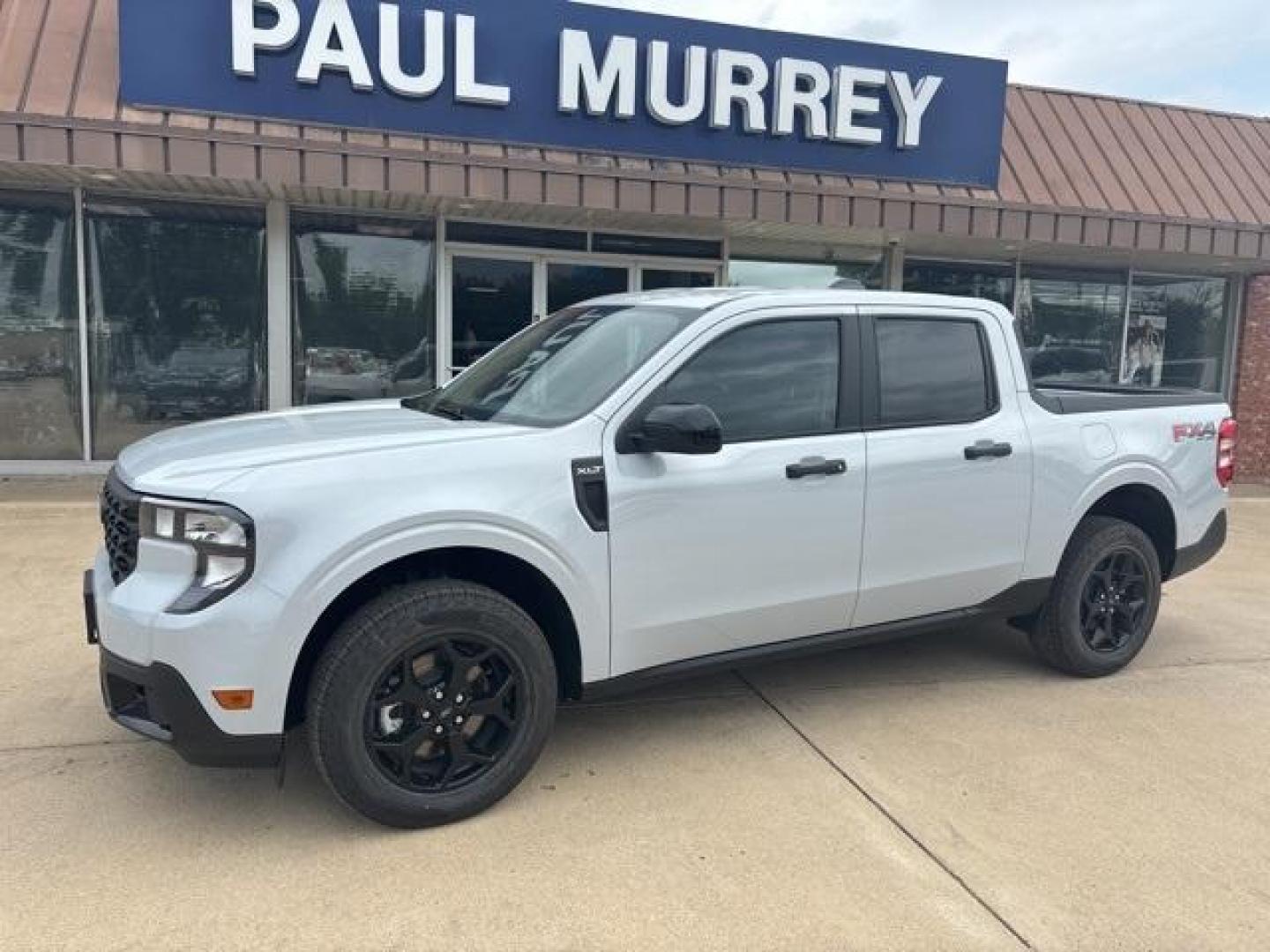 2025 White Metallic /Navy Pier/Aspen Gray Ford Maverick XLT (3FTTW8JA8SR) with an EcoBoost 2.0L I4 GTDi DOHC Turbocharged VCT engine, CVT transmission, located at 1105 E Mulberry, Kaufman, TX, 75142, (972) 962-2151, 32.589550, -96.300926 - White Metallic 2025 Ford Maverick 4D Crew Cab XLT AWD CVT EcoBoost 2.0L I4 GTDi DOHC Turbocharged VCT<br><br>40/34 City/Highway MPG<br><br><br>Please call Paul Murrey Ford Inc. In Kaufman Texas A Family Dealership Since 1952 Serving the Dallas Fort Worth and East Texas areas for over 70 years. Pleas - Photo#2