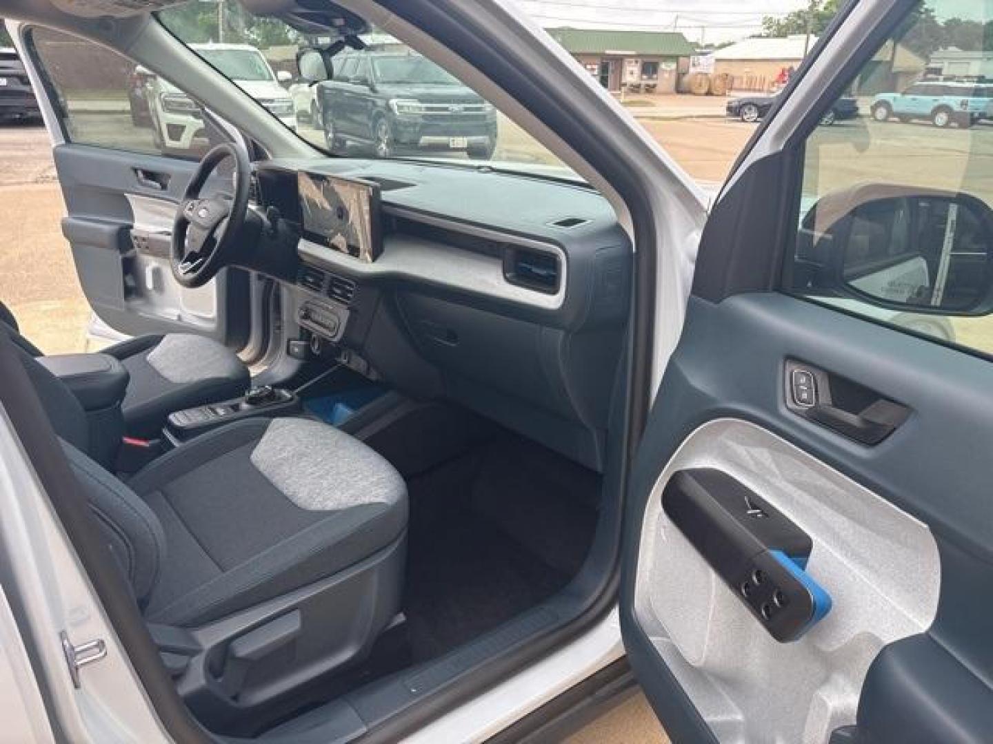 2025 White Metallic /Navy Pier/Aspen Gray Ford Maverick XLT (3FTTW8JA8SR) with an EcoBoost 2.0L I4 GTDi DOHC Turbocharged VCT engine, CVT transmission, located at 1105 E Mulberry, Kaufman, TX, 75142, (972) 962-2151, 32.589550, -96.300926 - White Metallic 2025 Ford Maverick 4D Crew Cab XLT AWD CVT EcoBoost 2.0L I4 GTDi DOHC Turbocharged VCT<br><br>40/34 City/Highway MPG<br><br><br>Please call Paul Murrey Ford Inc. In Kaufman Texas A Family Dealership Since 1952 Serving the Dallas Fort Worth and East Texas areas for over 70 years. Pleas - Photo#13