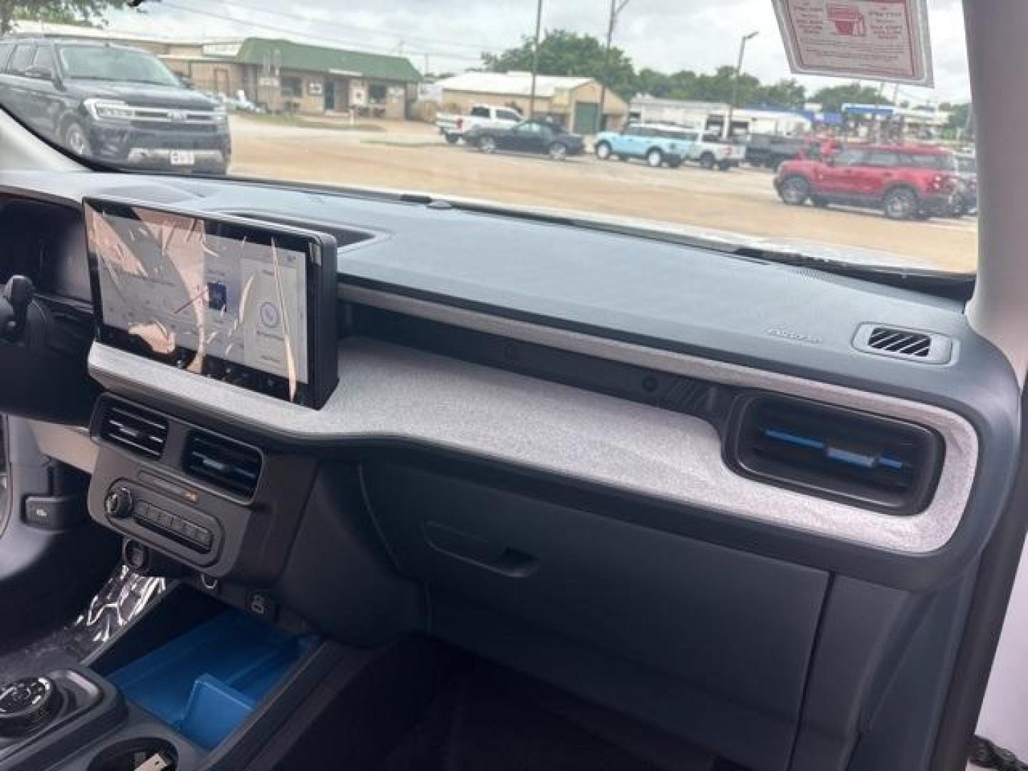 2025 White Metallic /Navy Pier/Aspen Gray Ford Maverick XLT (3FTTW8JA8SR) with an EcoBoost 2.0L I4 GTDi DOHC Turbocharged VCT engine, CVT transmission, located at 1105 E Mulberry, Kaufman, TX, 75142, (972) 962-2151, 32.589550, -96.300926 - White Metallic 2025 Ford Maverick 4D Crew Cab XLT AWD CVT EcoBoost 2.0L I4 GTDi DOHC Turbocharged VCT<br><br>40/34 City/Highway MPG<br><br><br>Please call Paul Murrey Ford Inc. In Kaufman Texas A Family Dealership Since 1952 Serving the Dallas Fort Worth and East Texas areas for over 70 years. Pleas - Photo#15