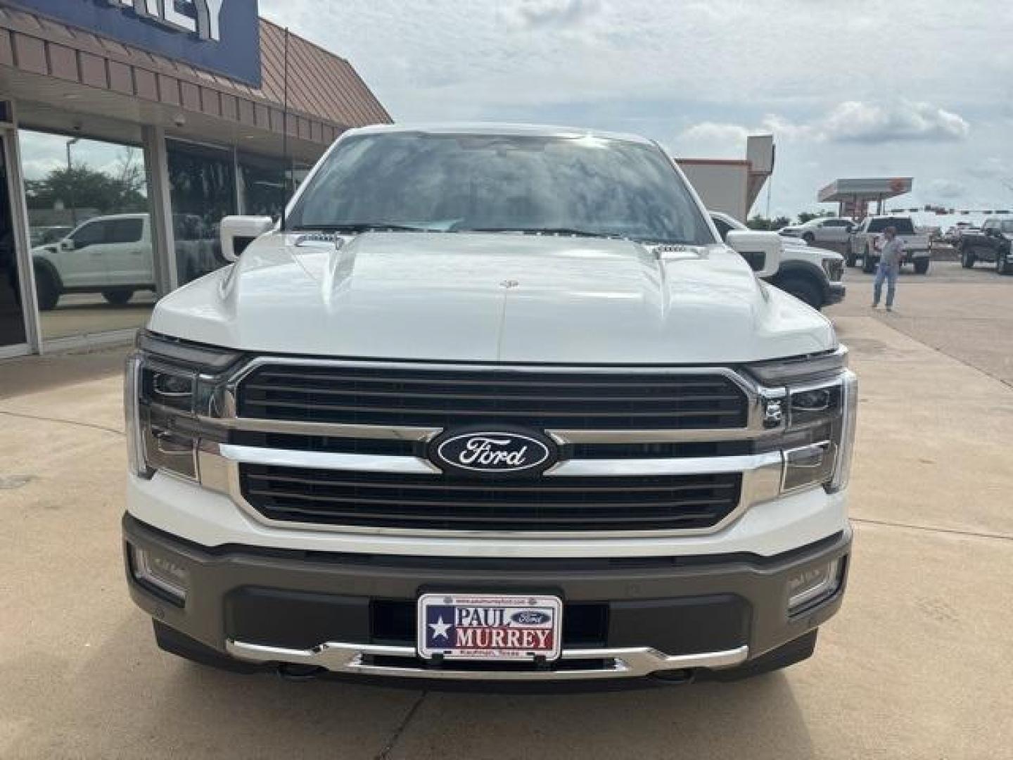 2025 Star White Metallic Tri-Coat /Java Ford F-150 King Ranch (1FTFW6L88SF) with an 3.5L V6 EcoBoost engine, Automatic transmission, located at 1105 E Mulberry, Kaufman, TX, 75142, (972) 962-2151, 32.589550, -96.300926 - White Metallic 2025 Ford F-150 4D SuperCrew King Ranch 4WD 10-Speed Automatic 3.5L V6 EcoBoost 4WD.<br><br>Recent Arrival!<br><br><br>Please call Paul Murrey Ford Inc. In Kaufman Texas A Family Dealership Since 1952 Serving the Dallas Fort Worth and East Texas areas for over 70 years. Please call 97 - Photo#7