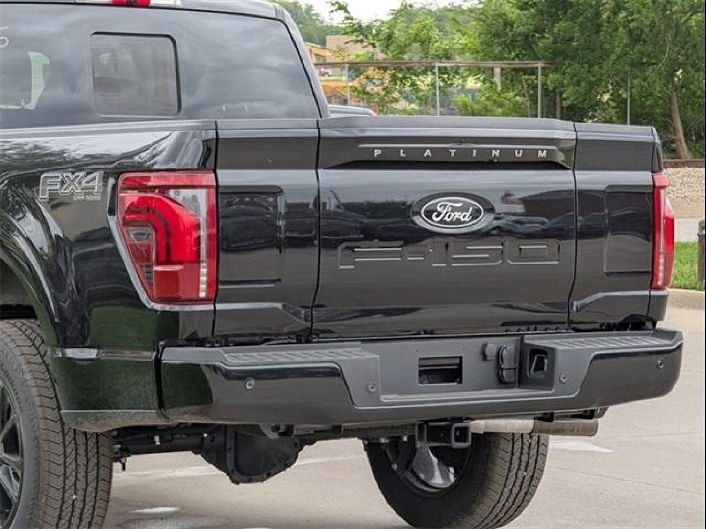 2025 Agate Black Metallic /Black Ford F-150 Platinum (1FTFW7L86SF) with an 3.5L V6 EcoBoost engine, Automatic transmission, located at 1105 E Mulberry, Kaufman, TX, 75142, (972) 962-2151, 32.589550, -96.300926 - Black Metallic 2025 Ford F-150 4D SuperCrew Platinum 4WD 10-Speed Automatic 3.5L V6 EcoBoost 4WD.<br><br>Recent Arrival!<br><br><br>Please call Paul Murrey Ford Inc. In Kaufman Texas A Family Dealership Since 1952 Serving the Dallas Fort Worth and East Texas areas for over 70 years. Please call 972- - Photo#5