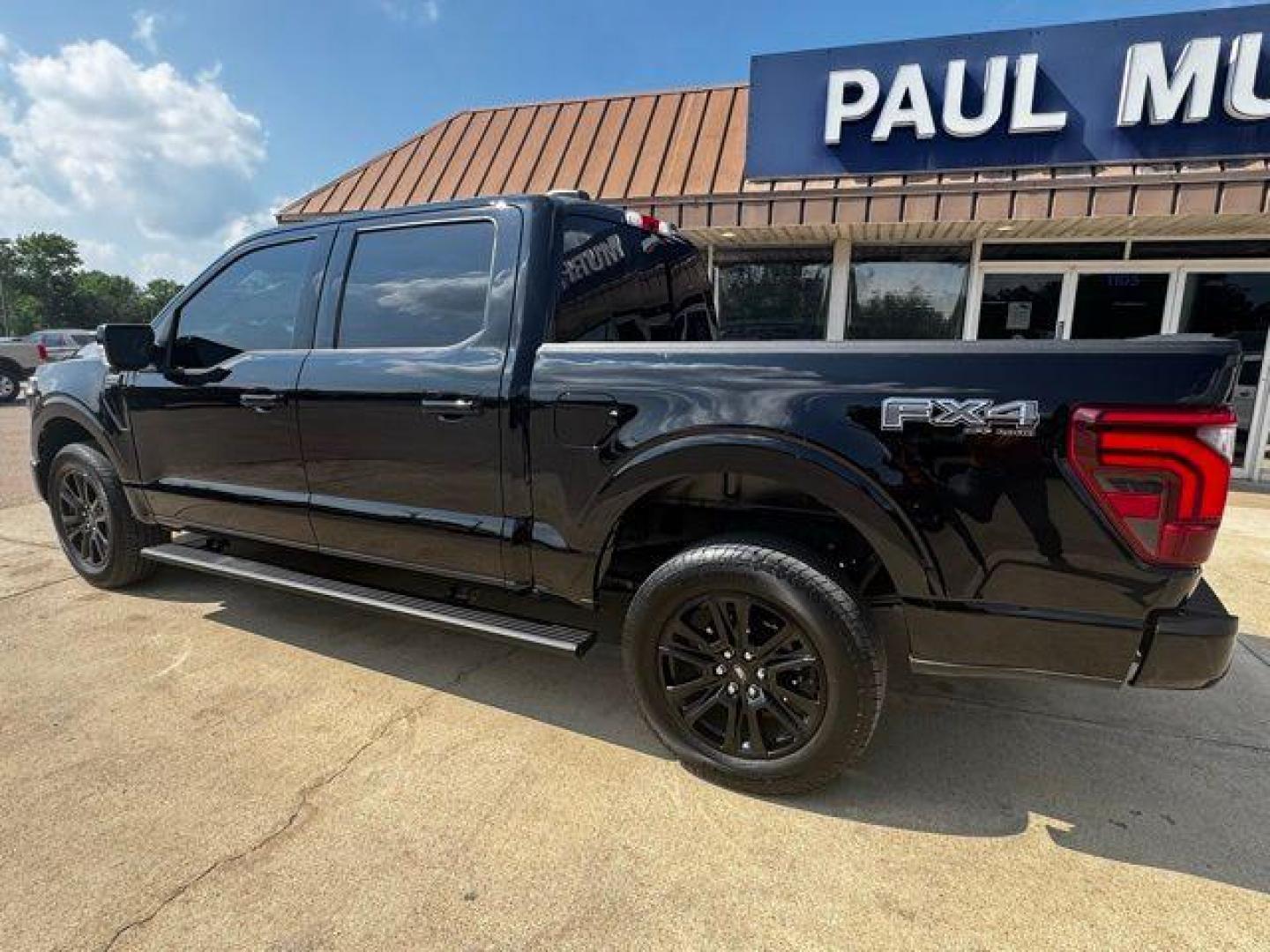 2025 Black Metallic /Blue Ford F-150 Platinum (1FTFW7L86SF) with an 3.5L V6 EcoBoost engine, Automatic transmission, located at 1105 E Mulberry, Kaufman, TX, 75142, (972) 962-2151, 32.589550, -96.300926 - Black Metallic 2025 Ford F-150 4D SuperCrew Platinum 4WD 10-Speed Automatic 3.5L V6 EcoBoost 4WD, Speed control. Priced below KBB Fair Purchase Price!<br><br><br>Odometer is 5253 miles below market average!<br><br><br>Please call Paul Murrey Ford Inc. In Kaufman Texas A Family Dealership Since 1952 - Photo#2