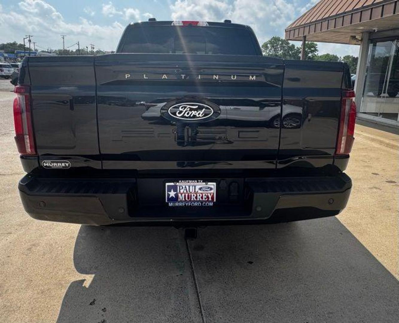 2025 Black Metallic /Blue Ford F-150 Platinum (1FTFW7L86SF) with an 3.5L V6 EcoBoost engine, Automatic transmission, located at 1105 E Mulberry, Kaufman, TX, 75142, (972) 962-2151, 32.589550, -96.300926 - Black Metallic 2025 Ford F-150 4D SuperCrew Platinum 4WD 10-Speed Automatic 3.5L V6 EcoBoost 4WD, Speed control. Priced below KBB Fair Purchase Price!<br><br><br>Odometer is 5253 miles below market average!<br><br><br>Please call Paul Murrey Ford Inc. In Kaufman Texas A Family Dealership Since 1952 - Photo#4