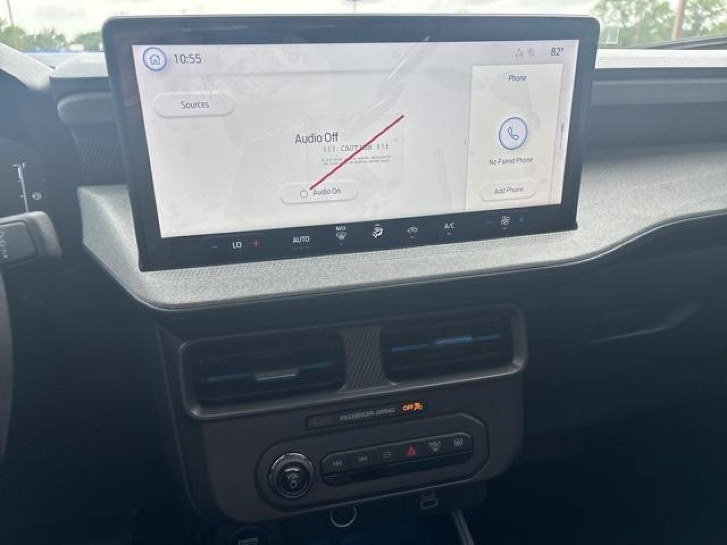 2025 Space White Metallic /Blue Ford Maverick XLT (3FTTW8H38SR) with an 2.5L I-4 Hybrid engine, CVT transmission, located at 1105 E Mulberry, Kaufman, TX, 75142, (972) 962-2151, 32.589550, -96.300926 - Space White Metallic 2025 Ford Maverick 4D Crew Cab XLT FWD CVT 2.5L I-4 Hybrid 2.5L I-4 Hybrid.<br><br>Recent Arrival! 42/35 City/Highway MPG<br><br><br>Please call Paul Murrey Ford Inc. In Kaufman Texas A Family Dealership Since 1952 Serving the Dallas Fort Worth and East Texas areas for over 70 y - Photo#21
