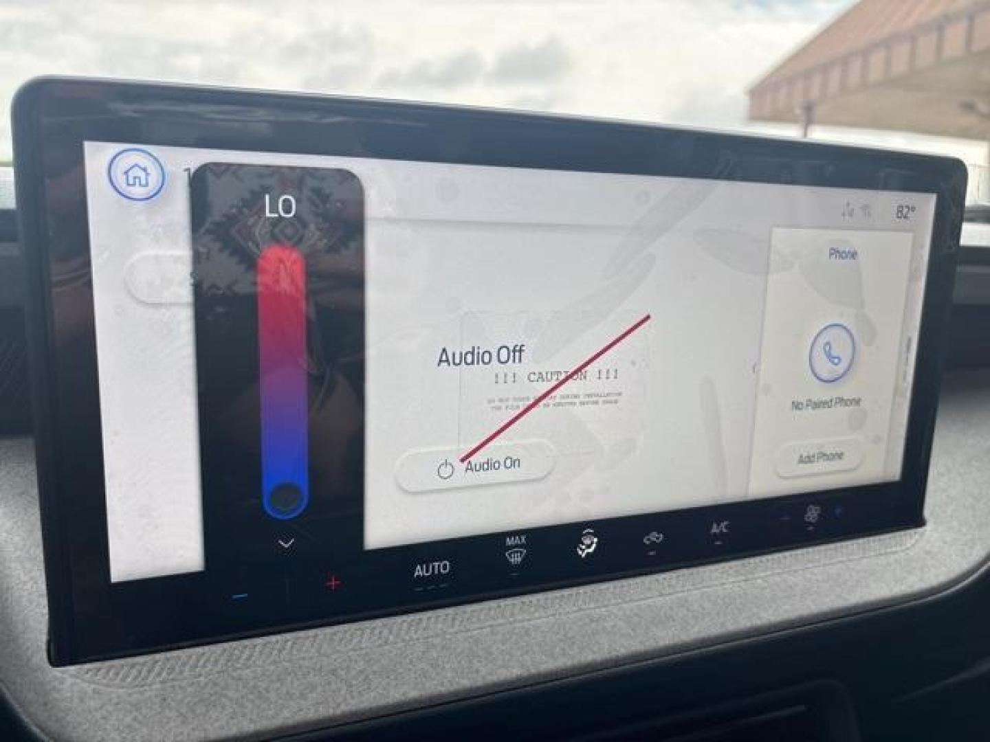 2025 Space White Metallic /Blue Ford Maverick XLT (3FTTW8H38SR) with an 2.5L I-4 Hybrid engine, CVT transmission, located at 1105 E Mulberry, Kaufman, TX, 75142, (972) 962-2151, 32.589550, -96.300926 - Space White Metallic 2025 Ford Maverick 4D Crew Cab XLT FWD CVT 2.5L I-4 Hybrid 2.5L I-4 Hybrid.<br><br>Recent Arrival! 42/35 City/Highway MPG<br><br><br>Please call Paul Murrey Ford Inc. In Kaufman Texas A Family Dealership Since 1952 Serving the Dallas Fort Worth and East Texas areas for over 70 y - Photo#25