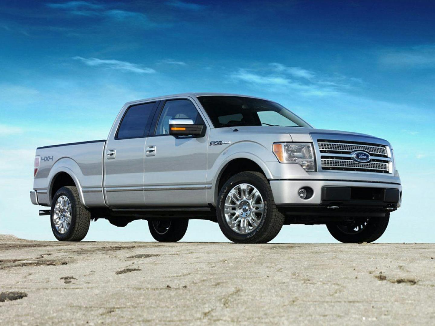 2010 White Ford F-150 (1FTEW1C83AK) with an 4.6L V8 EFI 24V engine, Automatic transmission, located at 1105 E Mulberry, Kaufman, TX, 75142, (972) 962-2151, 32.589550, -96.300926 - White 2010 Ford F-150 4D SuperCrew RWD 6-Speed Automatic Electronic 4.6L V8 EFI 24V<br><br><br>Recent Arrival!<br><br>Awards:<br> * 2010 KBB.com Brand Image Awards<br>Please call Paul Murrey Ford Inc. In Kaufman Texas A Family Dealership Since 1952 Serving the Dallas Fort Worth and East Texas areas - Photo#4