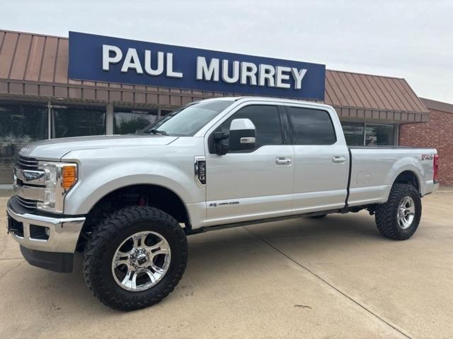 2017 Ingot Silver /Black Ford F-350SD Lariat (1FT8W3BT3HE) with an Power Stroke 6.7L V8 DI 32V OHV Turbodiesel engine, Automatic transmission, located at 1105 E Mulberry, Kaufman, TX, 75142, (972) 962-2151, 32.589550, -96.300926 - Photo#2