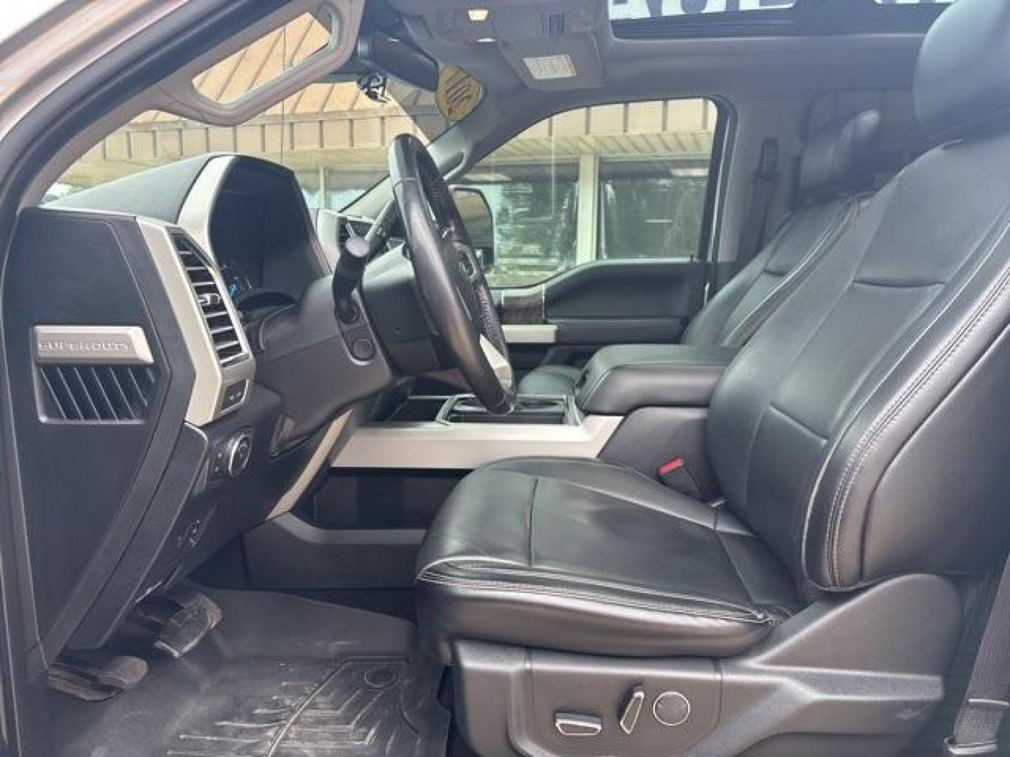 2017 Ingot Silver /Black Ford F-350SD Lariat (1FT8W3BT3HE) with an Power Stroke 6.7L V8 DI 32V OHV Turbodiesel engine, Automatic transmission, located at 1105 E Mulberry, Kaufman, TX, 75142, (972) 962-2151, 32.589550, -96.300926 - Photo#12