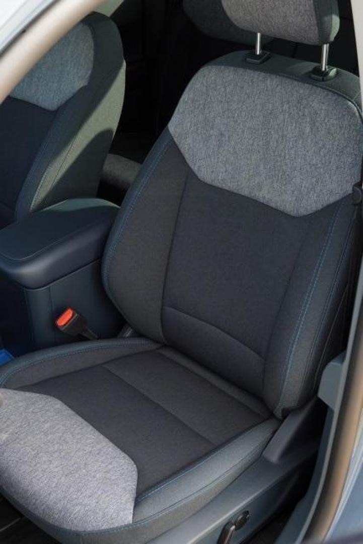 2025 Azure Gray Metallic Tri-Coat /Blue Ford Maverick XLT (3FTTW8H33SR) with an 2.5L I-4 Hybrid engine, CVT transmission, located at 1105 E Mulberry, Kaufman, TX, 75142, (972) 962-2151, 32.589550, -96.300926 - Azure Gray Metallic Tri-Coat 2025 Ford Maverick 4D Crew Cab XLT FWD CVT 2.5L I-4 Hybrid 2.5L I-4 Hybrid.<br><br>42/35 City/Highway MPG<br><br><br>Please call Paul Murrey Ford Inc. In Kaufman Texas A Family Dealership Since 1952 Serving the Dallas Fort Worth and East Texas areas for over 70 years. Pl - Photo#2