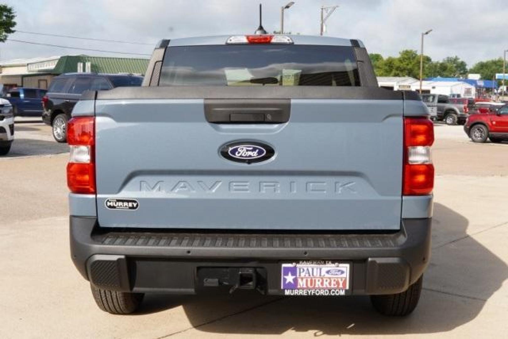 2025 Azure Gray Metallic Tri-Coat /Blue Ford Maverick XLT (3FTTW8H33SR) with an 2.5L I-4 Hybrid engine, CVT transmission, located at 1105 E Mulberry, Kaufman, TX, 75142, (972) 962-2151, 32.589550, -96.300926 - Azure Gray Metallic Tri-Coat 2025 Ford Maverick 4D Crew Cab XLT FWD CVT 2.5L I-4 Hybrid 2.5L I-4 Hybrid.<br><br>42/35 City/Highway MPG<br><br><br>Please call Paul Murrey Ford Inc. In Kaufman Texas A Family Dealership Since 1952 Serving the Dallas Fort Worth and East Texas areas for over 70 years. Pl - Photo#11