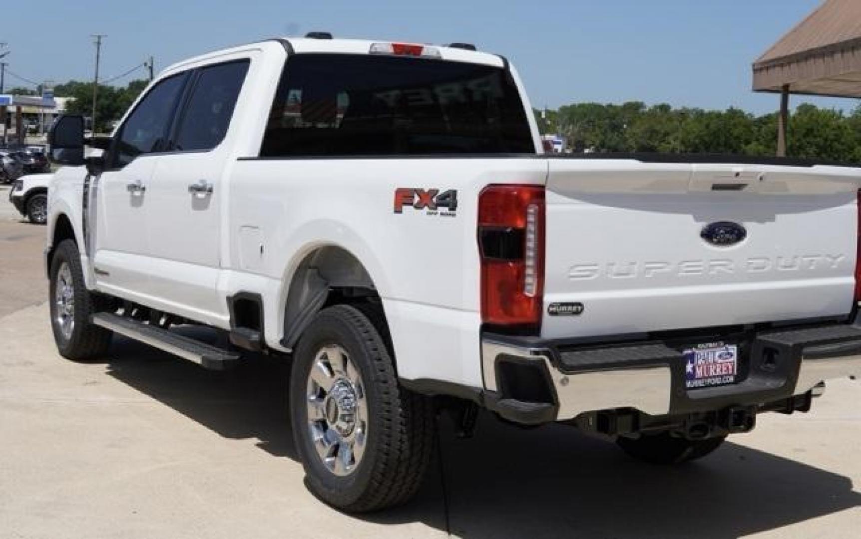 2025 Oxford White /Black Onyx Ford F-250SD Lariat (1FT8W2BT3SE) with an Power Stroke 6.7L V8 DI 32V OHV Turbodiesel engine, Automatic transmission, located at 1105 E Mulberry, Kaufman, TX, 75142, (972) 962-2151, 32.589550, -96.300926 - Oxford White 2025 Ford F-250SD 4D Crew Cab Lariat 4WD 10-Speed Automatic Power Stroke 6.7L V8 DI 32V OHV Turbodiesel 4WD.<br><br><br>Please call Paul Murrey Ford Inc. In Kaufman Texas A Family Dealership Since 1952 Serving the Dallas Fort Worth and East Texas areas for over 70 years. Please call 972 - Photo#2