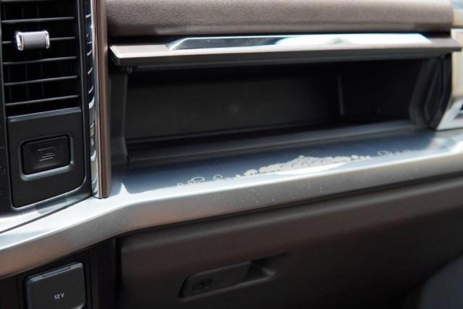 2025 Star White Metallic Tri-Coat /40 Console 40 Seat Ford F-250SD King Ranch (1FT8W2BM5SE) with an 6.7L High Output Power Stroke V8 Diesel engine, Automatic transmission, located at 1105 E Mulberry, Kaufman, TX, 75142, (972) 962-2151, 32.589550, -96.300926 - Photo#8