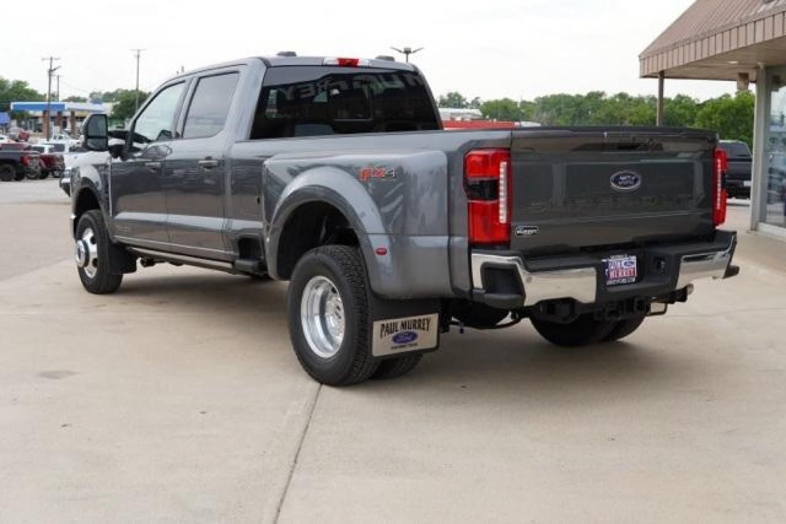 2025 Carbonized Gray Metallic /Black Onyx Ford F-350SD Lariat (1FT8W3DT2SE) with an Power Stroke 6.7L V8 DI 32V OHV Turbodiesel engine, Automatic transmission, located at 1105 E Mulberry, Kaufman, TX, 75142, (972) 962-2151, 32.589550, -96.300926 - Carbonized Gray Metallic 2025 Ford F-350SD 4D Crew Cab Lariat DRW 4WD 10-Speed Automatic Power Stroke 6.7L V8 DI 32V OHV Turbodiesel 4WD.<br><br><br>Please call Paul Murrey Ford Inc. In Kaufman Texas A Family Dealership Since 1952 Serving the Dallas Fort Worth and East Texas areas for over 70 years. - Photo#2