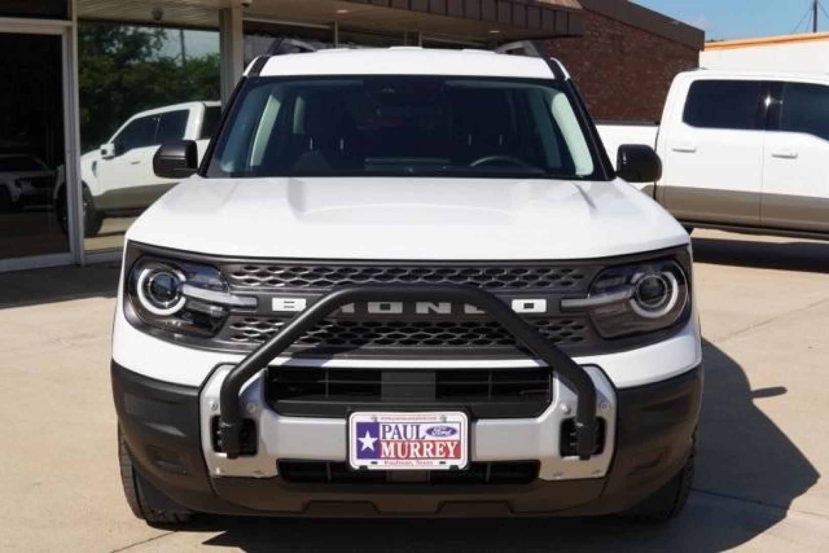 2025 Oxford White /Smoked Truffle Ford Bronco Sport Big Bend (3FMCR9BN5SR) with an 1.5L EcoBoost engine, Automatic transmission, located at 1105 E Mulberry, Kaufman, TX, 75142, (972) 962-2151, 32.589550, -96.300926 - Photo#1