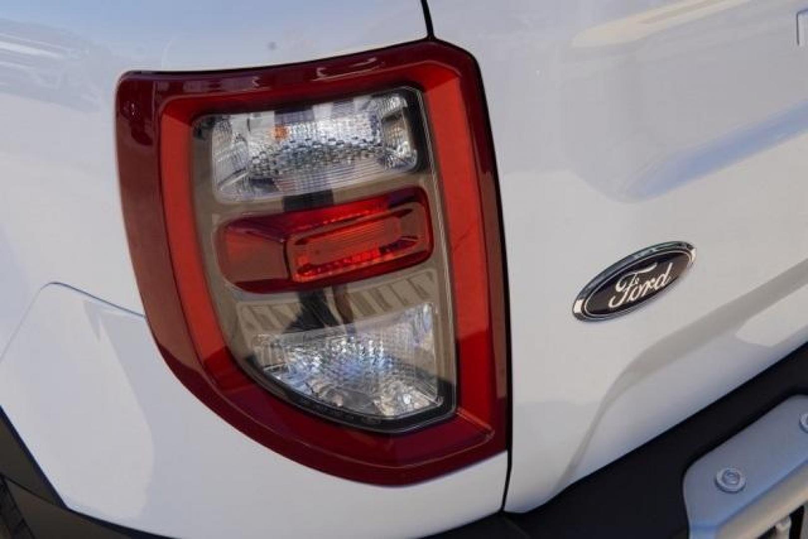 2025 Oxford White /Smoked Truffle Ford Bronco Sport Big Bend (3FMCR9BN5SR) with an 1.5L EcoBoost engine, Automatic transmission, located at 1105 E Mulberry, Kaufman, TX, 75142, (972) 962-2151, 32.589550, -96.300926 - Photo#10