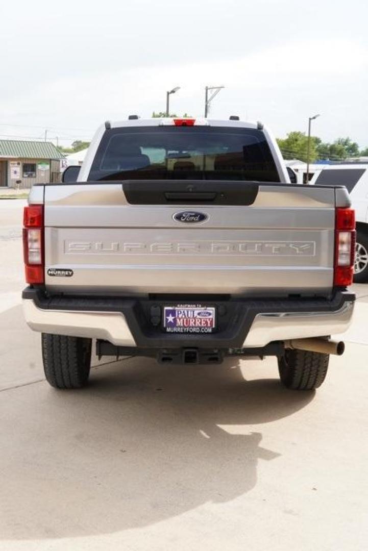 2020 Silver /Medium Earth Gray Ford F-250SD XL (1FT7W2BN1LE) with an 7.3L V8 PFI SOHC 16V Federal 385hp engine, Automatic transmission, located at 1105 E Mulberry, Kaufman, TX, 75142, (972) 962-2151, 32.589550, -96.300926 - Silver 2020 Ford F-250SD 4D Crew Cab XL 4WD 10-Speed Automatic 7.3L V8 PFI SOHC 16V Federal 385hp 4WD.<br><br><br>Recent Arrival!<br><br><br>Please call Paul Murrey Ford Inc. In Kaufman Texas A Family Dealership Since 1952 Serving the Dallas Fort Worth and East Texas areas for over 70 years. Please - Photo#4