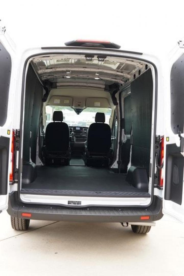 2025 Oxford White /Gray Ford Transit-250 Base (1FTBR1C84SK) with an 3.5L V6 Flex Fuel engine, Automatic transmission, located at 1105 E Mulberry, Kaufman, TX, 75142, (972) 962-2151, 32.589550, -96.300926 - Oxford White 2025 Ford Transit-250 3D Cargo Van RWD 10-Speed Automatic with Overdrive 3.5L V6 Flex Fuel<br><br>Recent Arrival!<br><br><br>Please call Paul Murrey Ford Inc. In Kaufman Texas A Family Dealership Since 1952 Serving the Dallas Fort Worth and East Texas areas for over 70 years. Please cal - Photo#15