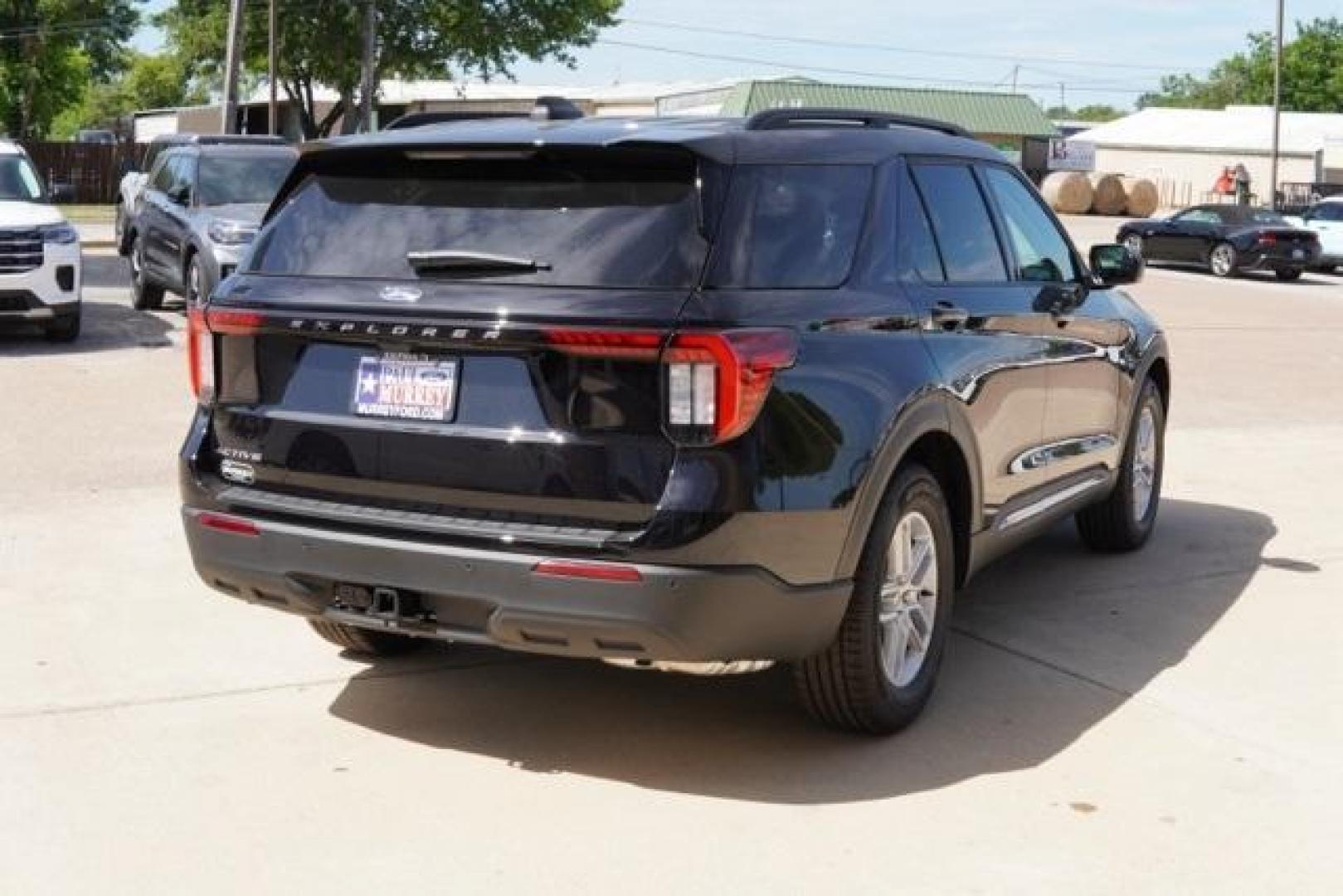 2025 Agate Black Metallic /Gray Ford Explorer Active (1FMUK7DH6SG) with an 2.3L EcoBoost I-4 engine, Automatic transmission, located at 1105 E Mulberry, Kaufman, TX, 75142, (972) 962-2151, 32.589550, -96.300926 - Photo#4