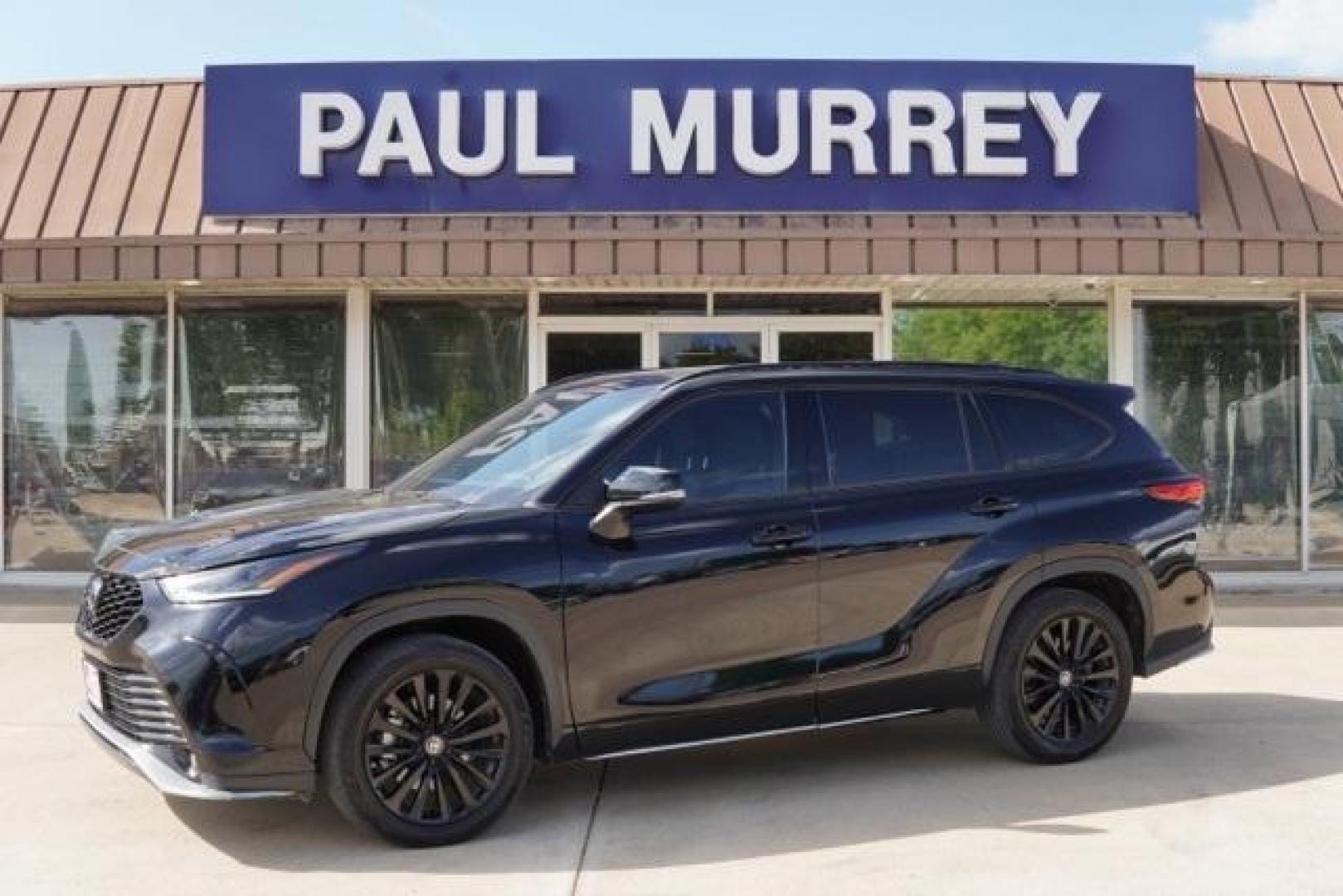 2023 Midnight Black Metallic Toyota Highlander L (5TDKDRAH7PS) with an 2.4L I4 PDI Turbocharged DOHC 16V LEV3-SULEV30 265hp engine, Automatic transmission, located at 1105 E Mulberry, Kaufman, TX, 75142, (972) 962-2151, 32.589550, -96.300926 - Photo#0