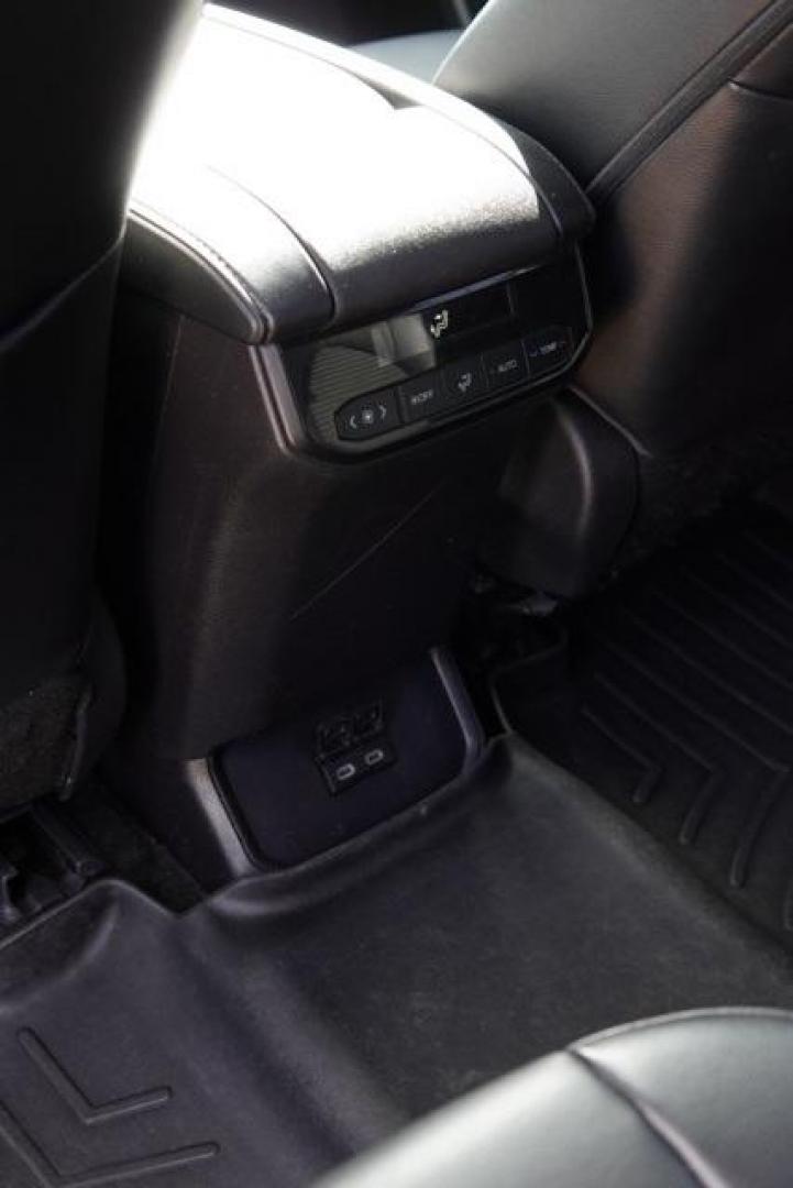2023 Midnight Black Metallic Toyota Highlander L (5TDKDRAH7PS) with an 2.4L I4 PDI Turbocharged DOHC 16V LEV3-SULEV30 265hp engine, Automatic transmission, located at 1105 E Mulberry, Kaufman, TX, 75142, (972) 962-2151, 32.589550, -96.300926 - Photo#17
