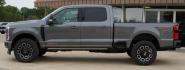 2025 Gray Metallic /Black Onyx/Platinum Blue Ford F-250SD Platinum (1FT8W2BM1SE) with an 6.7L High Output Power Stroke V8 Diesel engine, Automatic transmission, located at 1105 E Mulberry, Kaufman, TX, 75142, (972) 962-2151, 32.589550, -96.300926 - $6,298 off MSRP!<br><br>4WD.<br>Carbonized Gray Metallic 2025 Ford F-250SD 4D Crew Cab Platinum 4WD 10-Speed Automatic 6.7L High Output Power Stroke V8 Diesel - Photo#1
