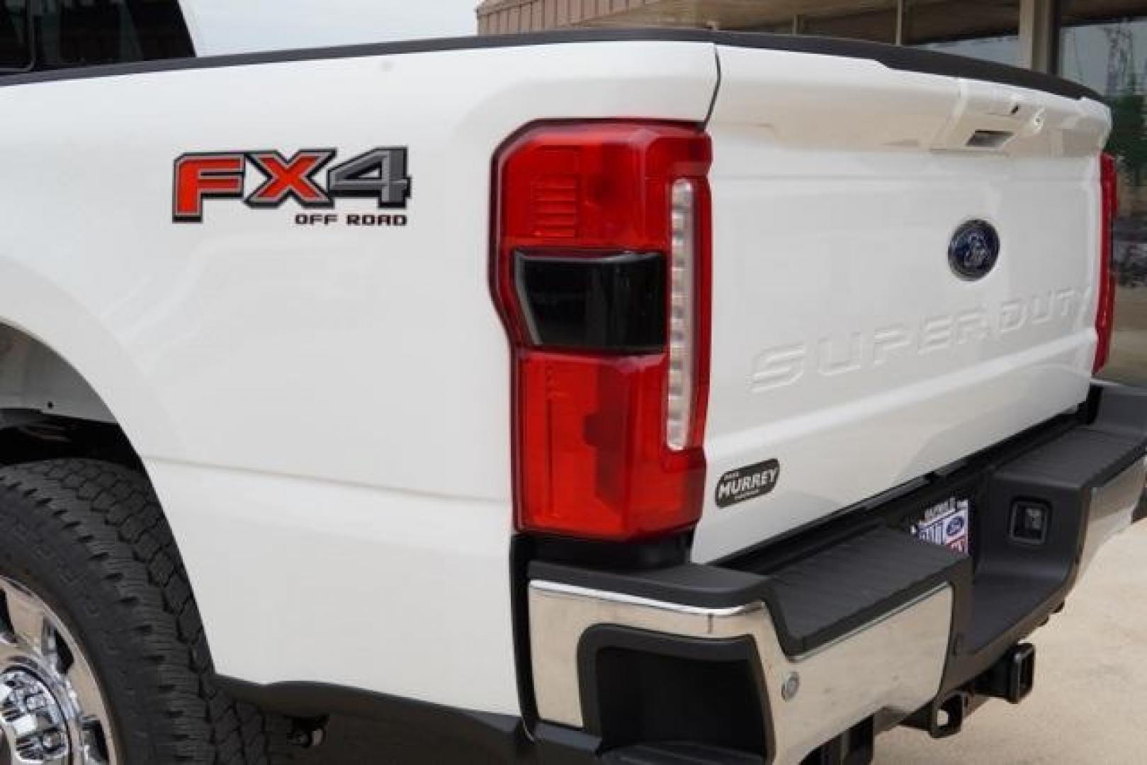 2025 Star White Metallic Tri-Coat /Black Onyx Ford F-350SD Lariat (1FT8W3BM8SE) with an 6.7L High Output Power Stroke V8 Diesel engine, Automatic transmission, located at 1105 E Mulberry, Kaufman, TX, 75142, (972) 962-2151, 32.589550, -96.300926 - Star White Metallic Tri-Coat 2025 Ford F-350SD 4D Crew Cab Lariat 4WD 10-Speed Automatic 6.7L High Output Power Stroke V8 Diesel 4WD.<br><br>Recent Arrival!<br><br><br>Please call Paul Murrey Ford Inc. In Kaufman Texas A Family Dealership Since 1952 Serving the Dallas Fort Worth and East Texas areas - Photo#9