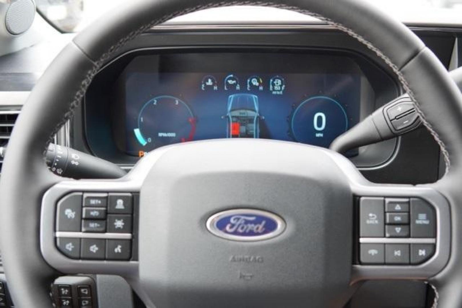2025 Star White Metallic Tri-Coat /Black Onyx Ford F-350SD Lariat (1FT8W3BM8SE) with an 6.7L High Output Power Stroke V8 Diesel engine, Automatic transmission, located at 1105 E Mulberry, Kaufman, TX, 75142, (972) 962-2151, 32.589550, -96.300926 - Star White Metallic Tri-Coat 2025 Ford F-350SD 4D Crew Cab Lariat 4WD 10-Speed Automatic 6.7L High Output Power Stroke V8 Diesel 4WD.<br><br>Recent Arrival!<br><br><br>Please call Paul Murrey Ford Inc. In Kaufman Texas A Family Dealership Since 1952 Serving the Dallas Fort Worth and East Texas areas - Photo#12