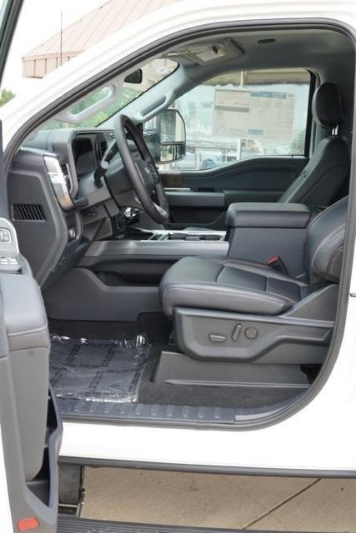 2025 Star White Metallic Tri-Coat /Black Onyx Ford F-350SD Lariat (1FT8W3BM8SE) with an 6.7L High Output Power Stroke V8 Diesel engine, Automatic transmission, located at 1105 E Mulberry, Kaufman, TX, 75142, (972) 962-2151, 32.589550, -96.300926 - Star White Metallic Tri-Coat 2025 Ford F-350SD 4D Crew Cab Lariat 4WD 10-Speed Automatic 6.7L High Output Power Stroke V8 Diesel 4WD.<br><br>Recent Arrival!<br><br><br>Please call Paul Murrey Ford Inc. In Kaufman Texas A Family Dealership Since 1952 Serving the Dallas Fort Worth and East Texas areas - Photo#23