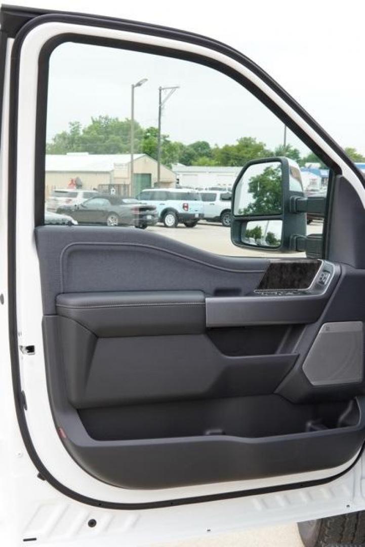 2025 Star White Metallic Tri-Coat /Black Onyx Ford F-350SD Lariat (1FT8W3BM8SE) with an 6.7L High Output Power Stroke V8 Diesel engine, Automatic transmission, located at 1105 E Mulberry, Kaufman, TX, 75142, (972) 962-2151, 32.589550, -96.300926 - Star White Metallic Tri-Coat 2025 Ford F-350SD 4D Crew Cab Lariat 4WD 10-Speed Automatic 6.7L High Output Power Stroke V8 Diesel 4WD.<br><br>Recent Arrival!<br><br><br>Please call Paul Murrey Ford Inc. In Kaufman Texas A Family Dealership Since 1952 Serving the Dallas Fort Worth and East Texas areas - Photo#24