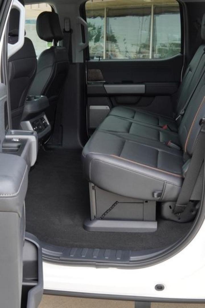2025 Star White Metallic Tri-Coat /Black Onyx Ford F-350SD Lariat (1FT8W3BM8SE) with an 6.7L High Output Power Stroke V8 Diesel engine, Automatic transmission, located at 1105 E Mulberry, Kaufman, TX, 75142, (972) 962-2151, 32.589550, -96.300926 - Star White Metallic Tri-Coat 2025 Ford F-350SD 4D Crew Cab Lariat 4WD 10-Speed Automatic 6.7L High Output Power Stroke V8 Diesel 4WD.<br><br>Recent Arrival!<br><br><br>Please call Paul Murrey Ford Inc. In Kaufman Texas A Family Dealership Since 1952 Serving the Dallas Fort Worth and East Texas areas - Photo#25