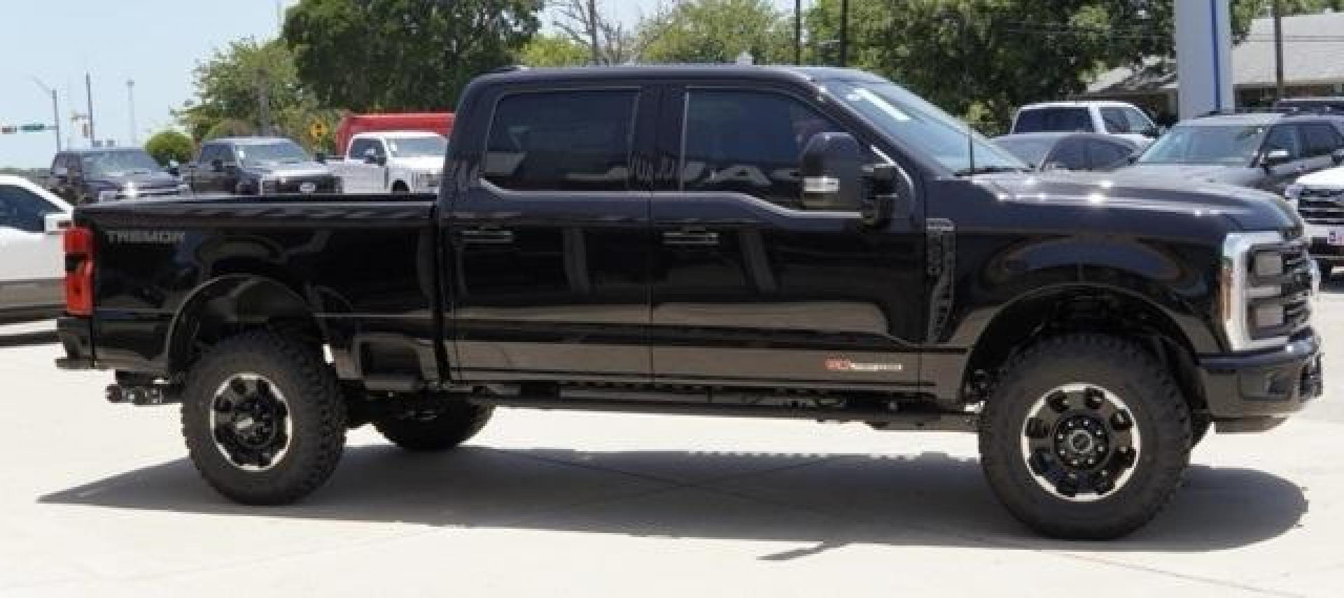 2025 Agate Black Metallic /Black Onyx Ford F-250SD (1FT8W2BM1SE) with an 6.7L High Output Power Stroke V8 Diesel engine, Automatic transmission, located at 1105 E Mulberry, Kaufman, TX, 75142, (972) 962-2151, 32.589550, -96.300926 - Agate Black Metallic 2025 Ford F-250SD 4D Crew Cab 4WD 10-Speed Automatic 6.7L High Output Power Stroke V8 Diesel 4WD.<br><br><br>Please call Paul Murrey Ford Inc. In Kaufman Texas A Family Dealership Since 1952 Serving the Dallas Fort Worth and East Texas areas for over 70 years. Please call 972-96 - Photo#4