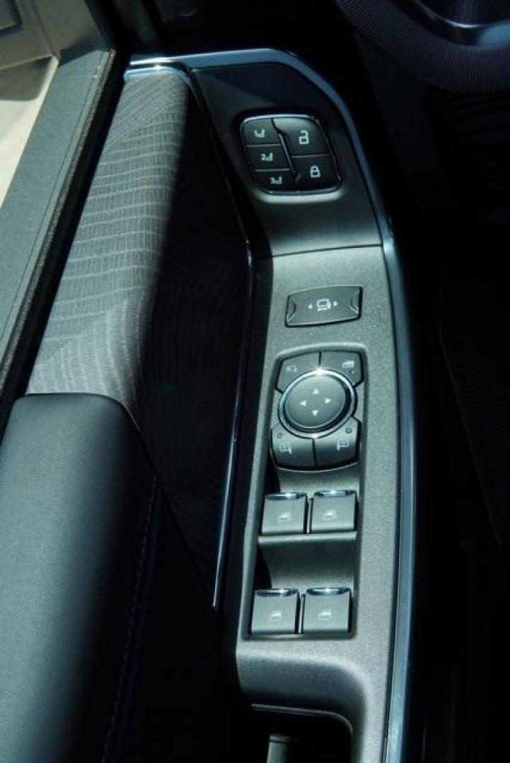 2025 Agate Black Metallic /Black Onyx Ford F-250SD (1FT8W2BM1SE) with an 6.7L High Output Power Stroke V8 Diesel engine, Automatic transmission, located at 1105 E Mulberry, Kaufman, TX, 75142, (972) 962-2151, 32.589550, -96.300926 - Agate Black Metallic 2025 Ford F-250SD 4D Crew Cab 4WD 10-Speed Automatic 6.7L High Output Power Stroke V8 Diesel 4WD.<br><br><br>Please call Paul Murrey Ford Inc. In Kaufman Texas A Family Dealership Since 1952 Serving the Dallas Fort Worth and East Texas areas for over 70 years. Please call 972-96 - Photo#11