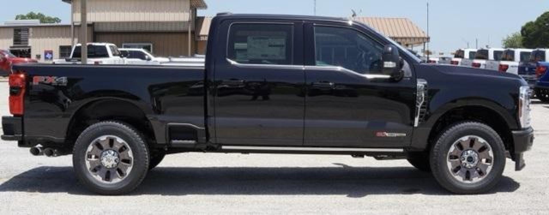 2025 Agate Black Metallic /40 Console 40 Seat Ford F-250SD King Ranch (1FT8W2BM1SE) with an 6.7L High Output Power Stroke V8 Diesel engine, Automatic transmission, located at 1105 E Mulberry, Kaufman, TX, 75142, (972) 962-2151, 32.589550, -96.300926 - Photo#8