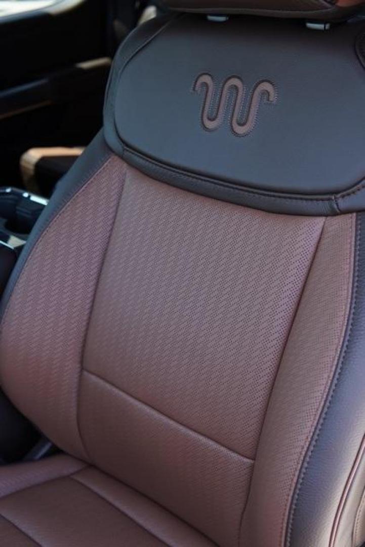 2025 Agate Black Metallic /40 Console 40 Seat Ford F-250SD King Ranch (1FT8W2BM1SE) with an 6.7L High Output Power Stroke V8 Diesel engine, Automatic transmission, located at 1105 E Mulberry, Kaufman, TX, 75142, (972) 962-2151, 32.589550, -96.300926 - Photo#32