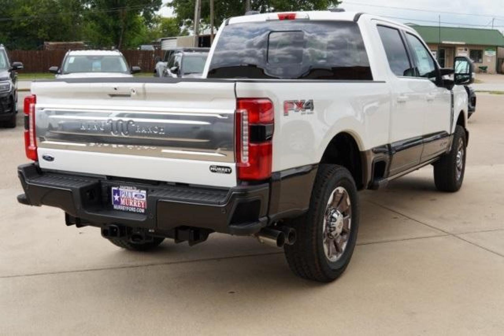 2025 Star White Metallic Tri-Coat /40 Console 40 Seat Ford F-250SD King Ranch (1FT8W2BT6SE) with an Power Stroke 6.7L V8 DI 32V OHV Turbodiesel engine, Automatic transmission, located at 1105 E Mulberry, Kaufman, TX, 75142, (972) 962-2151, 32.589550, -96.300926 - Star White Metallic Tri-Coat 2025 Ford F-250SD 4D Crew Cab King Ranch 4WD 10-Speed Automatic Power Stroke 6.7L V8 DI 32V OHV Turbodiesel 4WD.<br><br>Recent Arrival!<br><br><br>Please call Paul Murrey Ford Inc. In Kaufman Texas A Family Dealership Since 1952 Serving the Dallas Fort Worth and East Tex - Photo#4