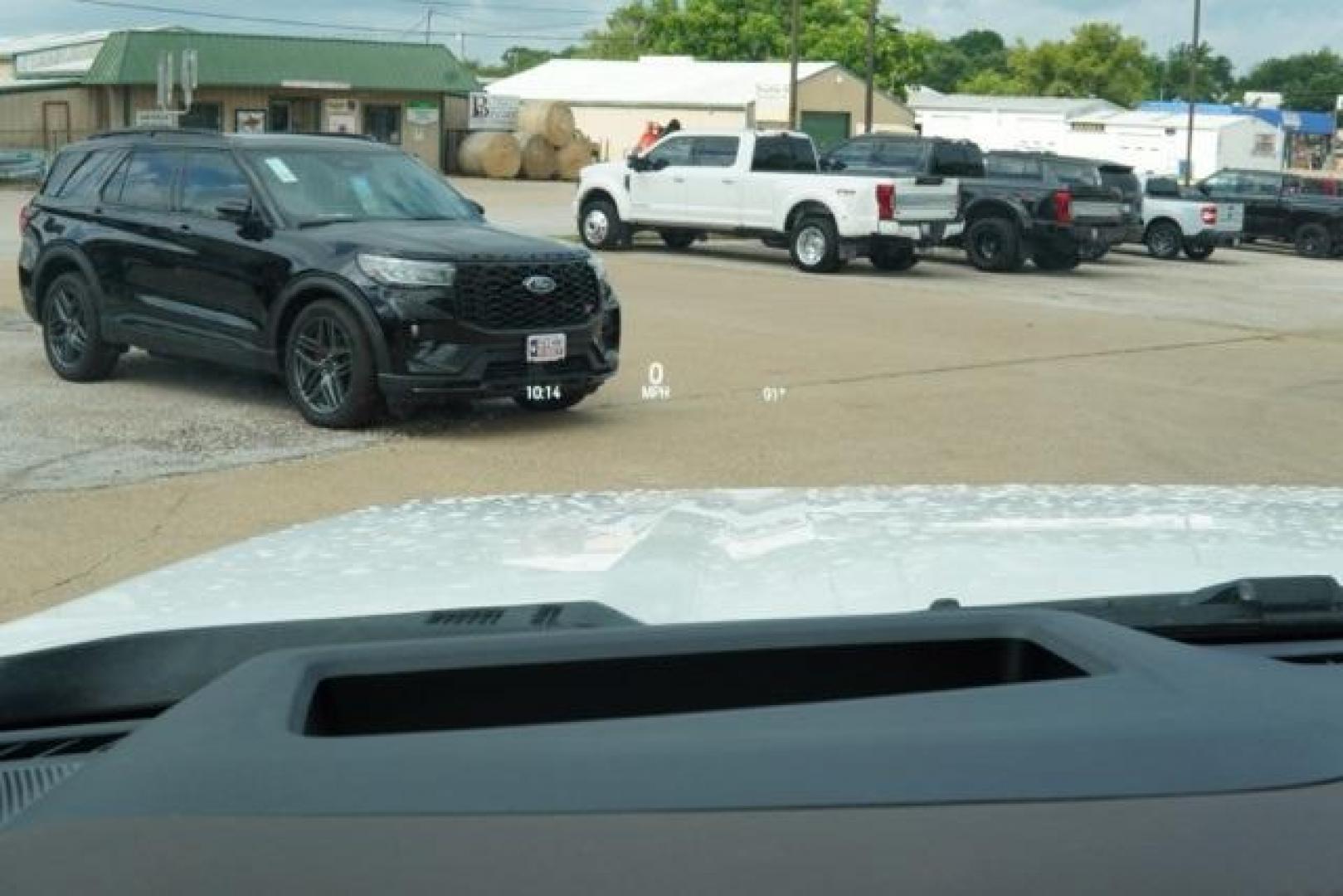 2025 Star White Metallic Tri-Coat /40 Console 40 Seat Ford F-250SD King Ranch (1FT8W2BT6SE) with an Power Stroke 6.7L V8 DI 32V OHV Turbodiesel engine, Automatic transmission, located at 1105 E Mulberry, Kaufman, TX, 75142, (972) 962-2151, 32.589550, -96.300926 - Star White Metallic Tri-Coat 2025 Ford F-250SD 4D Crew Cab King Ranch 4WD 10-Speed Automatic Power Stroke 6.7L V8 DI 32V OHV Turbodiesel 4WD.<br><br>Recent Arrival!<br><br><br>Please call Paul Murrey Ford Inc. In Kaufman Texas A Family Dealership Since 1952 Serving the Dallas Fort Worth and East Tex - Photo#34