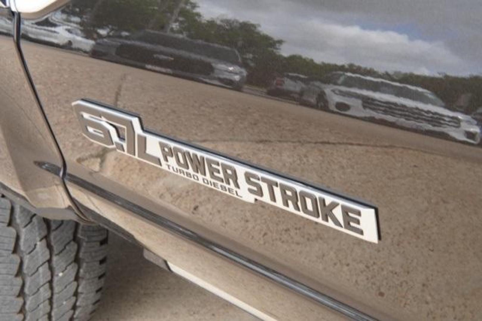 2025 Star White Metallic Tri-Coat /40 Console 40 Seat Ford F-250SD King Ranch (1FT8W2BT6SE) with an Power Stroke 6.7L V8 DI 32V OHV Turbodiesel engine, Automatic transmission, located at 1105 E Mulberry, Kaufman, TX, 75142, (972) 962-2151, 32.589550, -96.300926 - Star White Metallic Tri-Coat 2025 Ford F-250SD 4D Crew Cab King Ranch 4WD 10-Speed Automatic Power Stroke 6.7L V8 DI 32V OHV Turbodiesel 4WD.<br><br>Recent Arrival!<br><br><br>Please call Paul Murrey Ford Inc. In Kaufman Texas A Family Dealership Since 1952 Serving the Dallas Fort Worth and East Tex - Photo#40