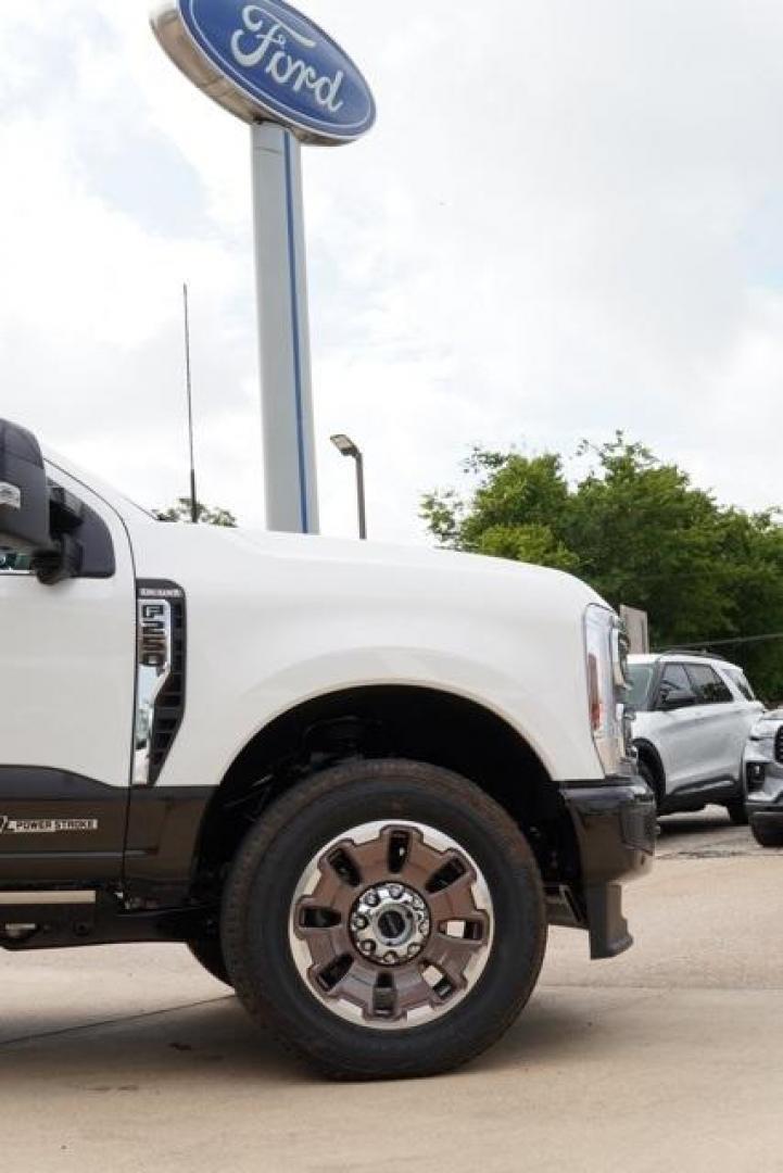 2025 Star White Metallic Tri-Coat /40 Console 40 Seat Ford F-250SD King Ranch (1FT8W2BT6SE) with an Power Stroke 6.7L V8 DI 32V OHV Turbodiesel engine, Automatic transmission, located at 1105 E Mulberry, Kaufman, TX, 75142, (972) 962-2151, 32.589550, -96.300926 - Star White Metallic Tri-Coat 2025 Ford F-250SD 4D Crew Cab King Ranch 4WD 10-Speed Automatic Power Stroke 6.7L V8 DI 32V OHV Turbodiesel 4WD.<br><br>Recent Arrival!<br><br><br>Please call Paul Murrey Ford Inc. In Kaufman Texas A Family Dealership Since 1952 Serving the Dallas Fort Worth and East Tex - Photo#42