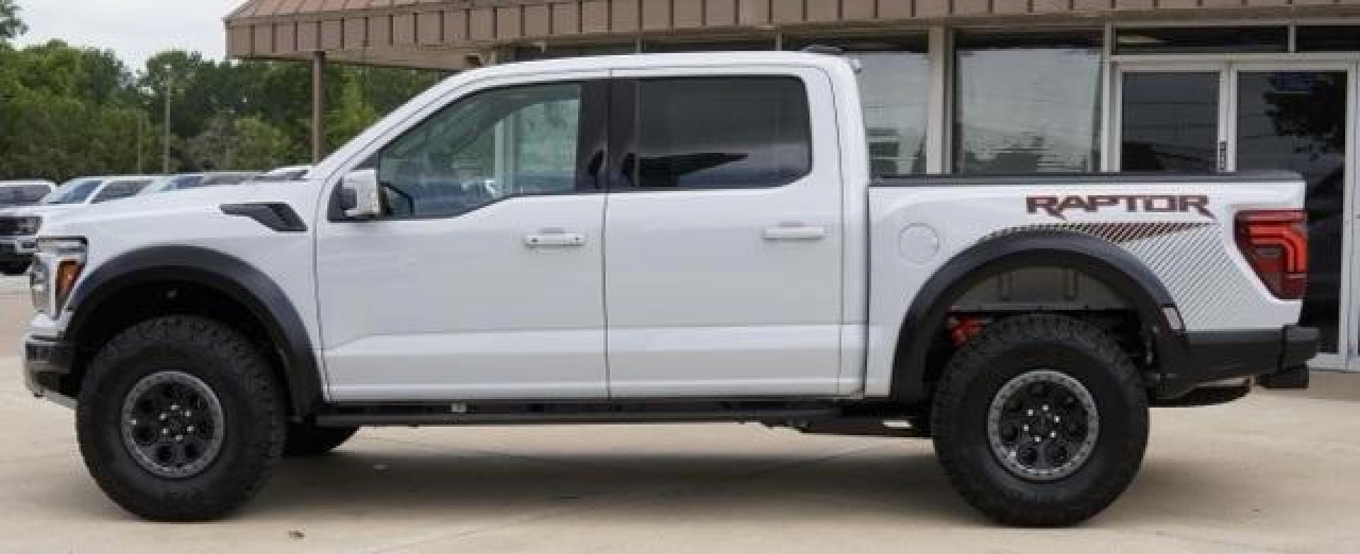 2025 Space White Metallic /Black (Recaro Black) Ford F-150 Raptor (1FTFW1RG7SF) with an 3.5L V6 EcoBoost engine, Automatic transmission, located at 1105 E Mulberry, Kaufman, TX, 75142, (972) 962-2151, 32.589550, -96.300926 - Photo#1