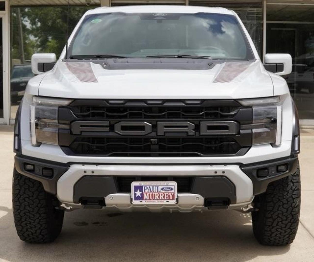 2025 Space White Metallic /Black (Recaro Black) Ford F-150 Raptor (1FTFW1RG7SF) with an 3.5L V6 EcoBoost engine, Automatic transmission, located at 1105 E Mulberry, Kaufman, TX, 75142, (972) 962-2151, 32.589550, -96.300926 - Photo#8