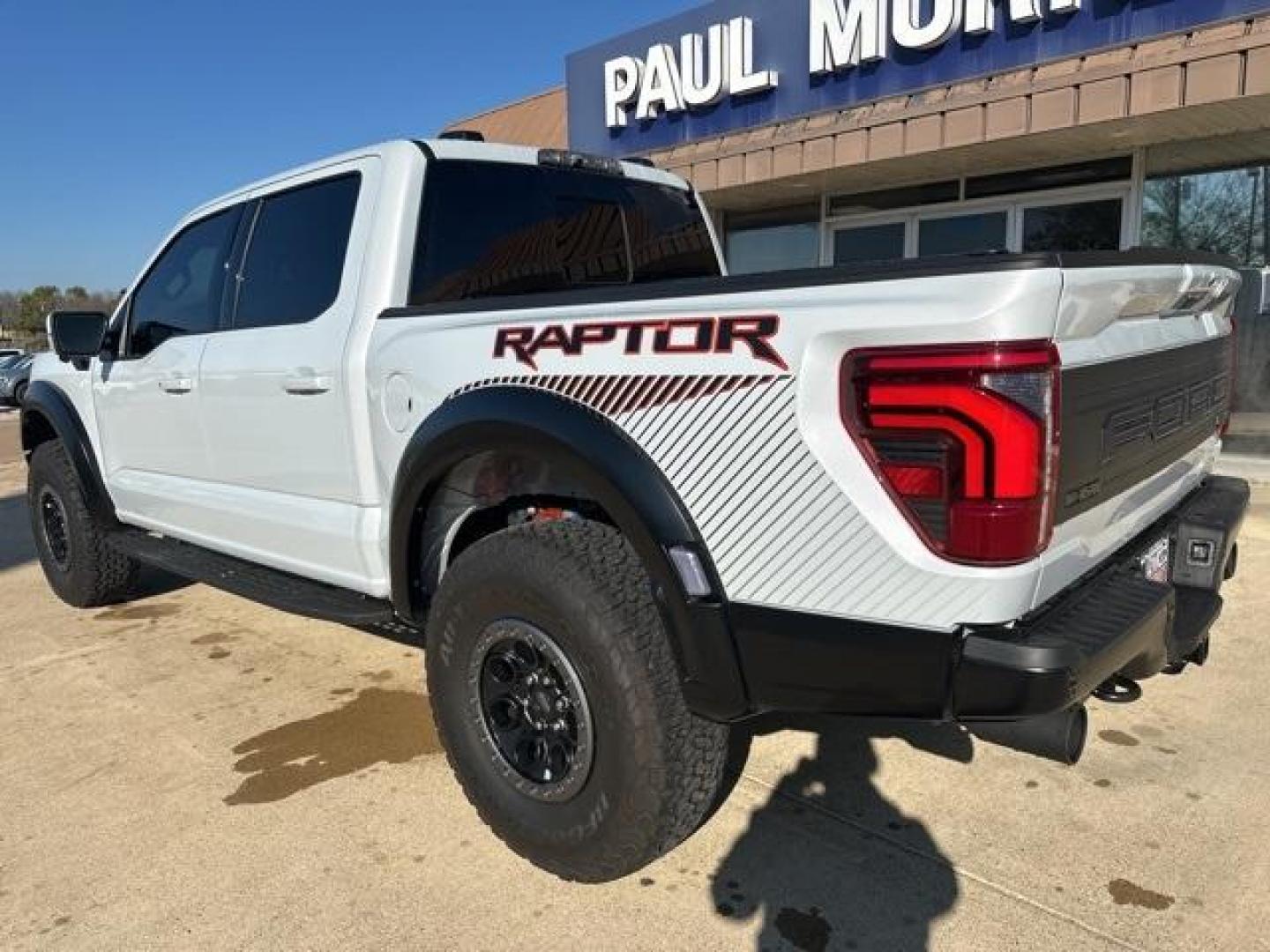 2025 White Metallic /Black Ford F-150 Raptor (1FTFW1RG7SF) with an 3.5L V6 EcoBoost engine, Automatic transmission, located at 1105 E Mulberry, Kaufman, TX, 75142, (972) 962-2151, 32.589550, -96.300926 - White Metallic 2025 Ford F-150 4D SuperCrew Raptor 4WD 10-Speed Automatic 3.5L V6 EcoBoost 4WD.<br><br><br>Recent Arrival! Odometer is 2448 miles below market average!<br><br><br>Please call Paul Murrey Ford Inc. In Kaufman Texas A Family Dealership Since 1952 Serving the Dallas Fort Worth and East - Photo#2