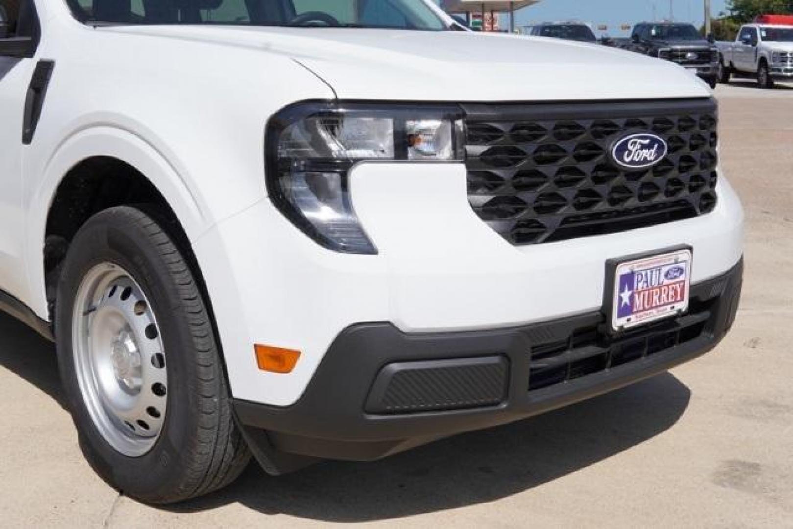 2025 Oxford White /Ebony Ford Maverick XL (3FTTW8BAXSR) with an EcoBoost 2.0L I4 GTDi DOHC Turbocharged VCT engine, CVT transmission, located at 1105 E Mulberry, Kaufman, TX, 75142, (972) 962-2151, 32.589550, -96.300926 - Photo#7