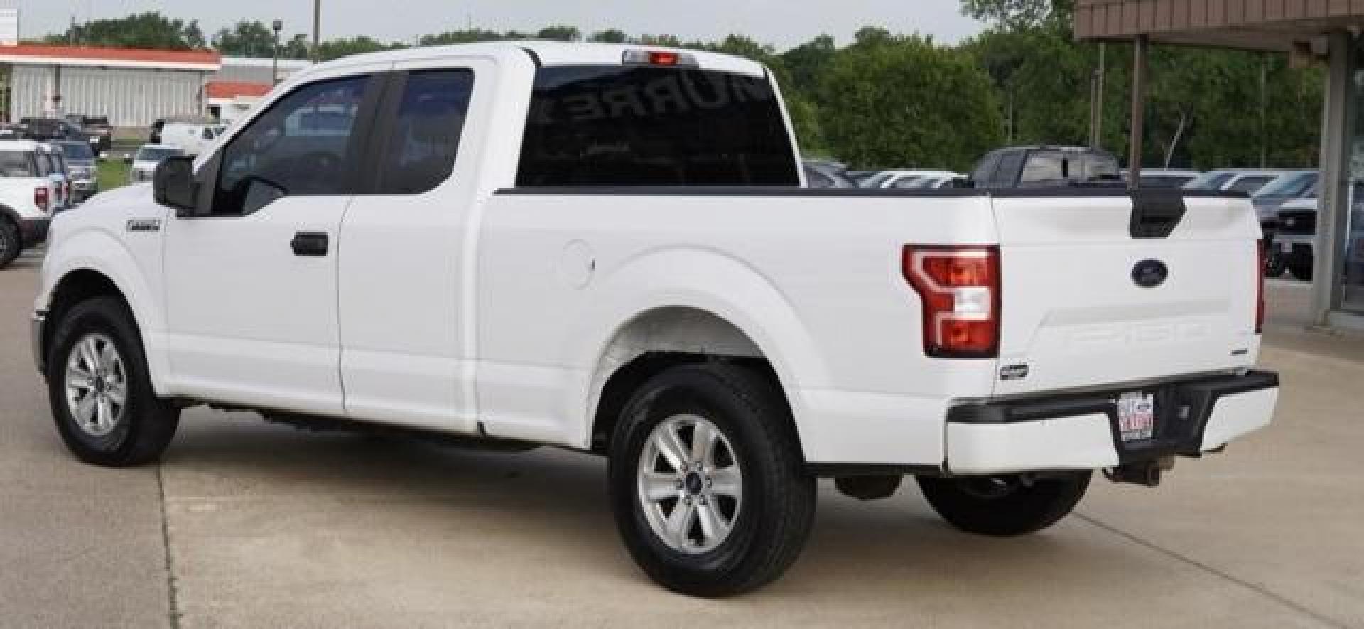 2019 Oxford White /Medium Earth Gray Ford F-150 XL (1FTEX1CP9KK) with an 2.7L V6 EcoBoost engine, Automatic transmission, located at 1105 E Mulberry, Kaufman, TX, 75142, (972) 962-2151, 32.589550, -96.300926 - Oxford White 2019 Ford F-150 Super Cab XL RWD 10-Speed Automatic 2.7L V6 EcoBoost<br><br><br>Recent Arrival! 20/26 City/Highway MPG<br><br><br>Please call Paul Murrey Ford Inc. In Kaufman Texas A Family Dealership Since 1952 Serving the Dallas Fort Worth and East Texas areas for over 70 years. Pleas - Photo#2