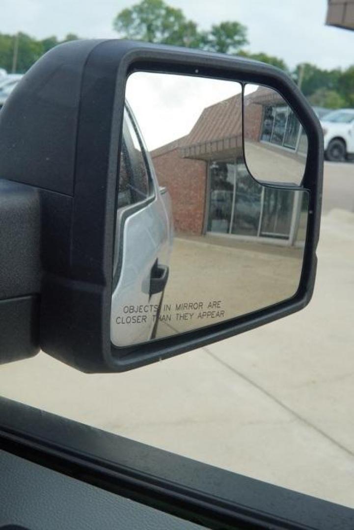 2019 Oxford White /Medium Earth Gray Ford F-150 XL (1FTEX1CP9KK) with an 2.7L V6 EcoBoost engine, Automatic transmission, located at 1105 E Mulberry, Kaufman, TX, 75142, (972) 962-2151, 32.589550, -96.300926 - Oxford White 2019 Ford F-150 Super Cab XL RWD 10-Speed Automatic 2.7L V6 EcoBoost<br><br><br>Recent Arrival! 20/26 City/Highway MPG<br><br><br>Please call Paul Murrey Ford Inc. In Kaufman Texas A Family Dealership Since 1952 Serving the Dallas Fort Worth and East Texas areas for over 70 years. Pleas - Photo#10